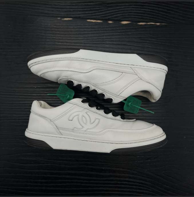 Chanel Chanel low-top casual shoes Size US 5 / EU 37 - 7 Thumbnail