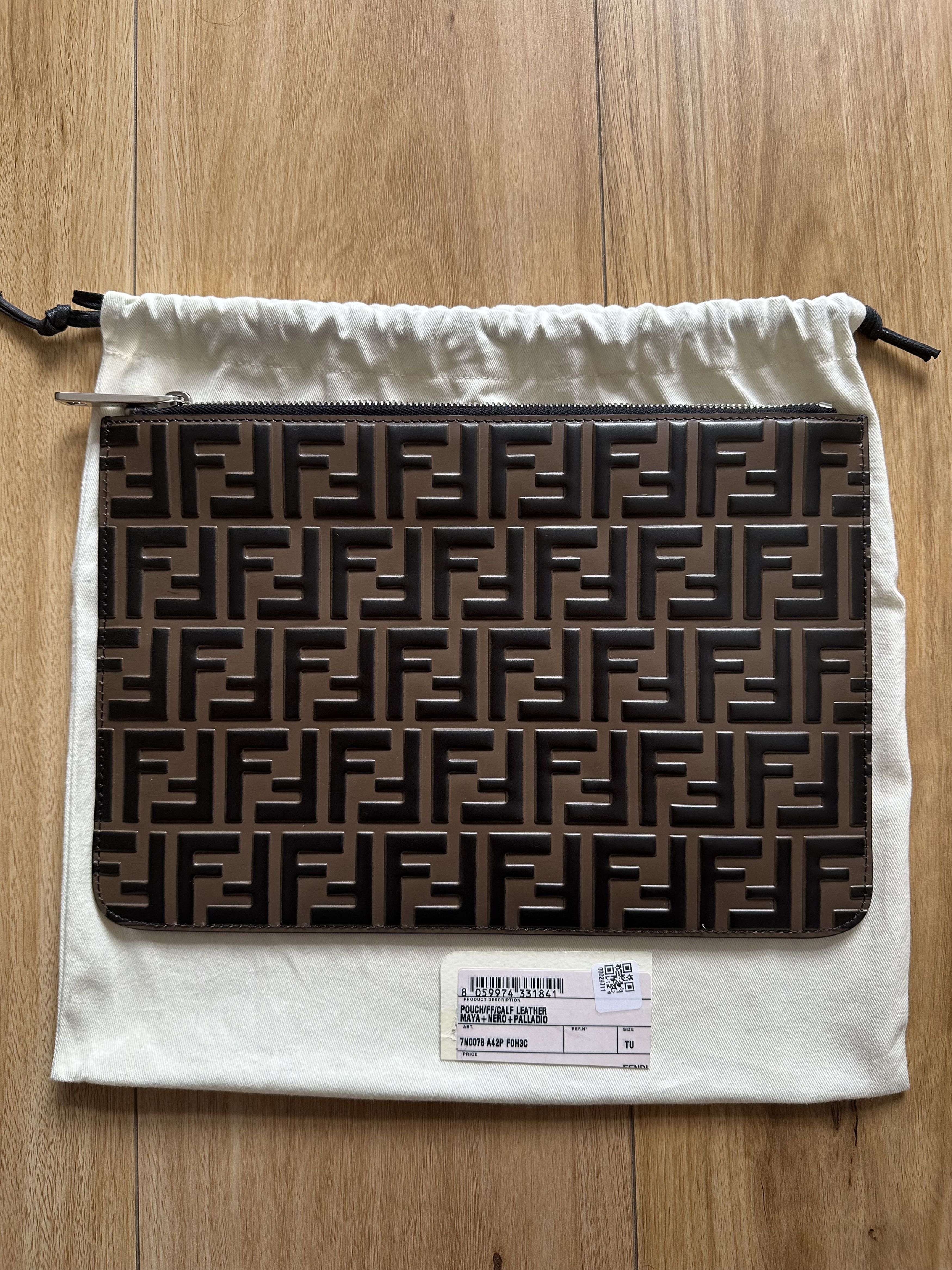 Fendi Fendi Pouch Size ONE SIZE - 1 Thumbnail