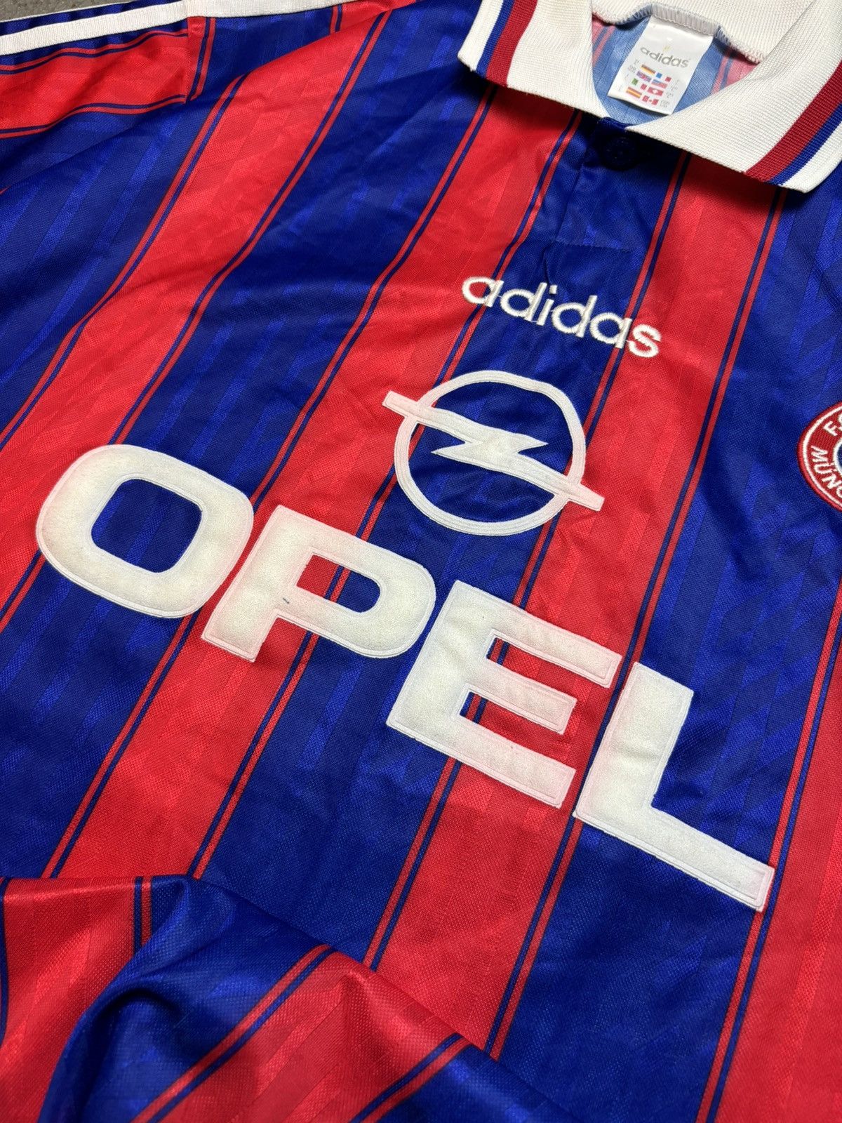 Adidas Adidas Jersey T Shirt Bayern Ziege 17 Size US L / EU 52-54 / 3 - 6 Thumbnail