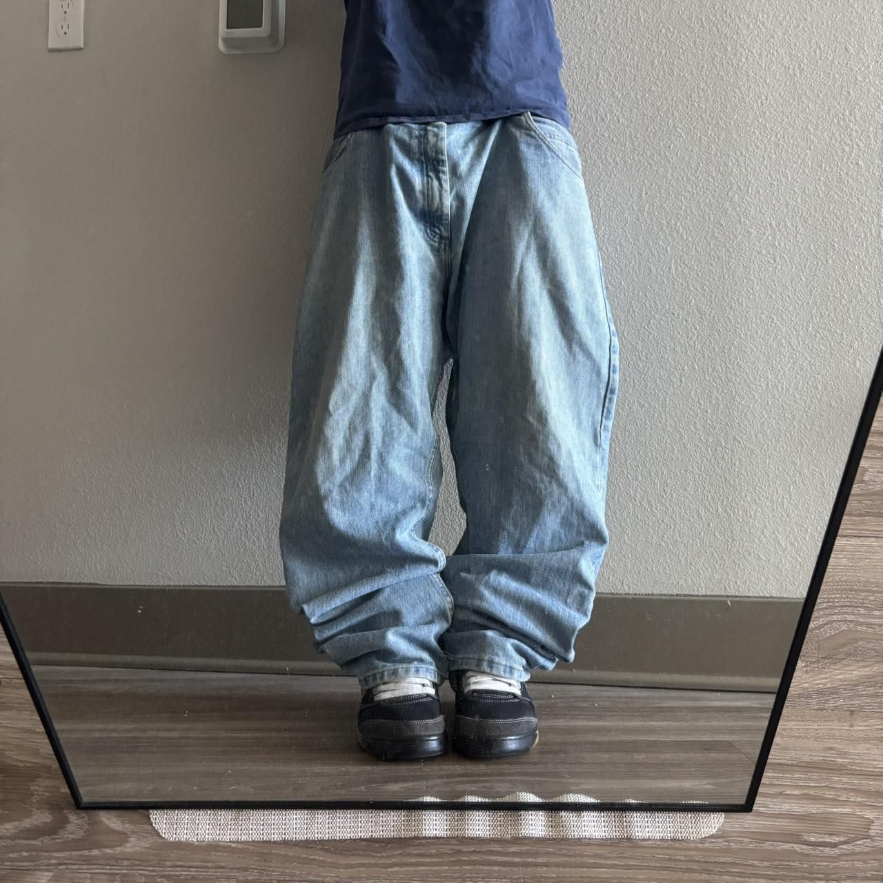 Vintage Crazy Vintage Y2K/2000s Baggy Light Wash Skater Denim Jeans! 40x30 Size US 40 / EU 56 - 1 Thumbnail