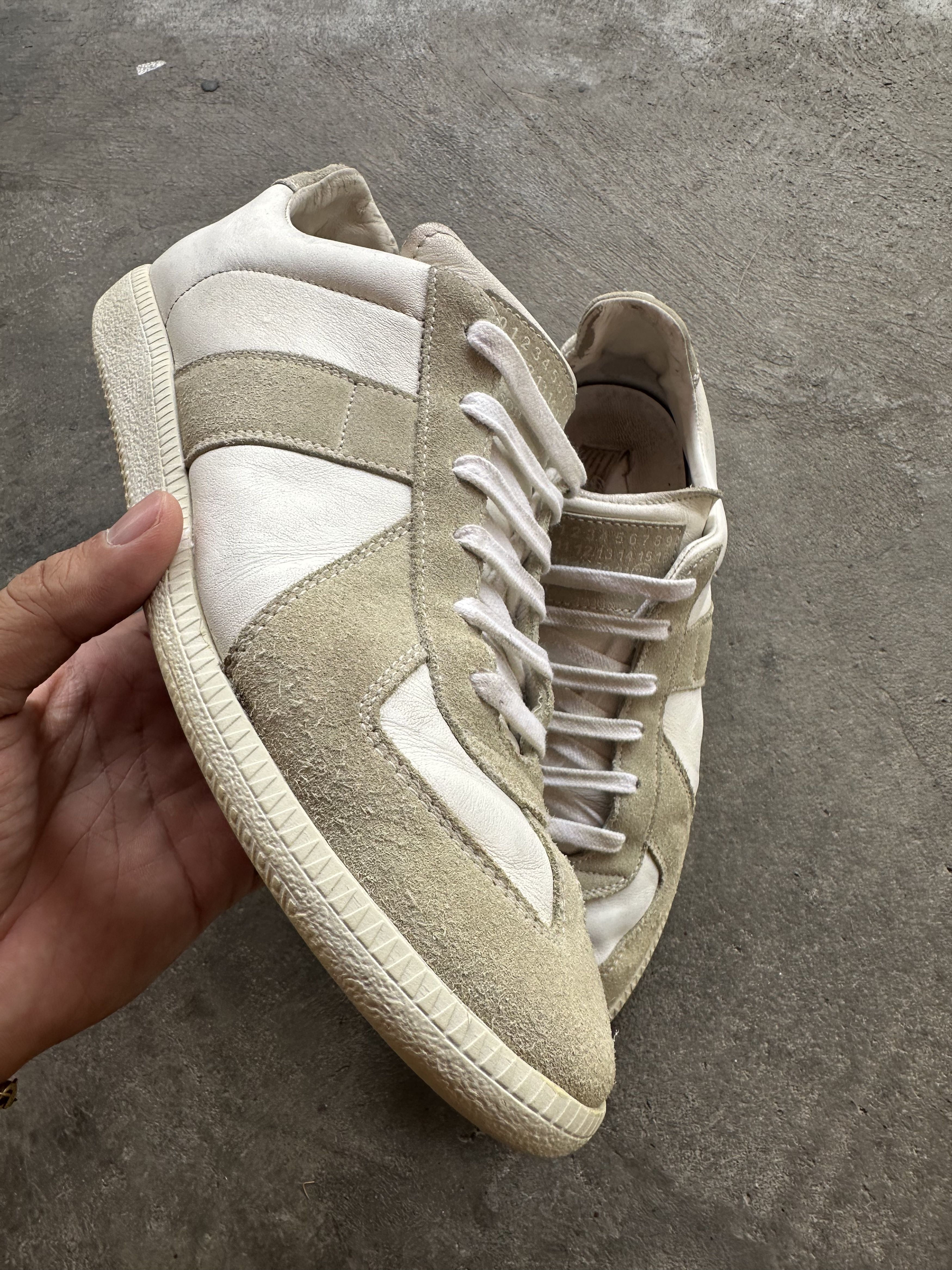 Maison Margiela Maison Margiela Replica Low Sneaker Size US 8.5 / EU 41-42 - 1 Thumbnail
