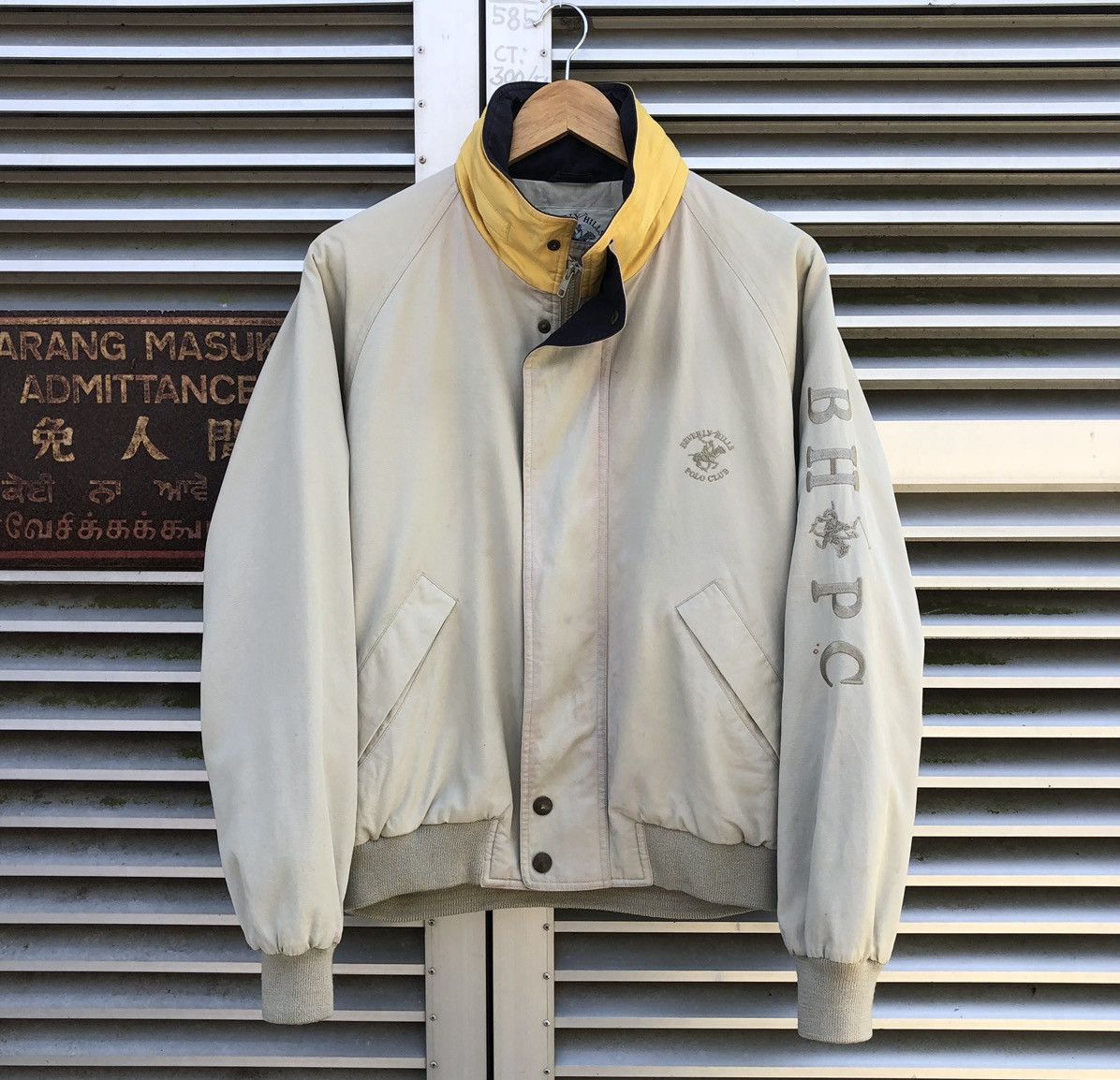 Beverly Hills Polo Club Vintage Beverly Hills PoloClub Embroidery Logo Bomber Jacket Size US M / EU 48-50 / 2 - 1 Thumbnail