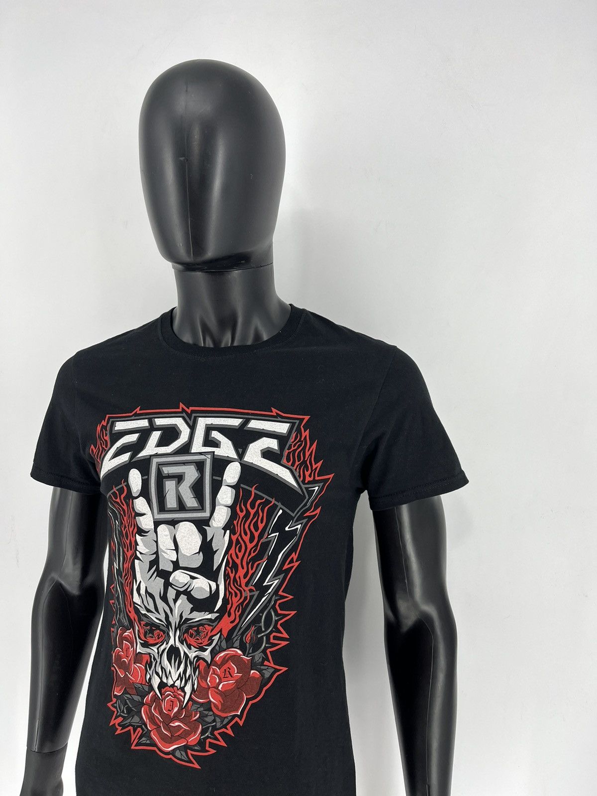 Other Edge WWE You you Know Me T-Shirt NXT Rated R Superstar Raw Size US S / EU 44-46 / 1 - 4 Thumbnail