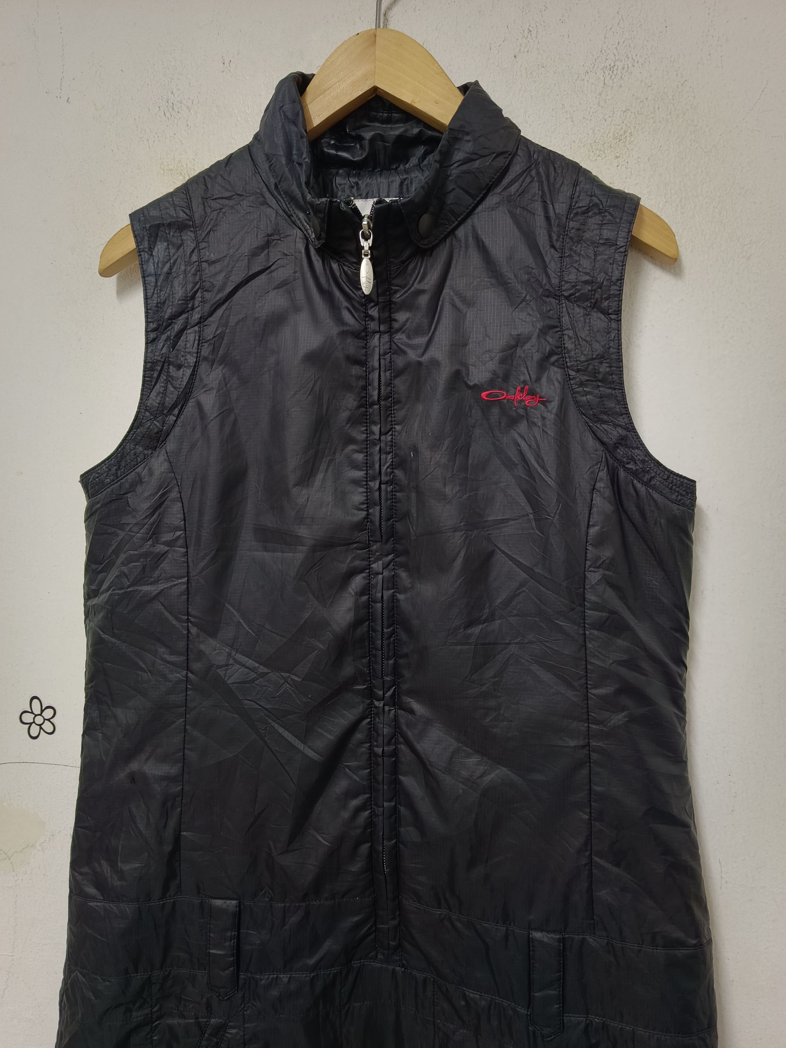 Hypebeast × Oakley Vintage Oakley Y2K Down Jacket Size US M / EU 48-50 / 2 - 3 Thumbnail
