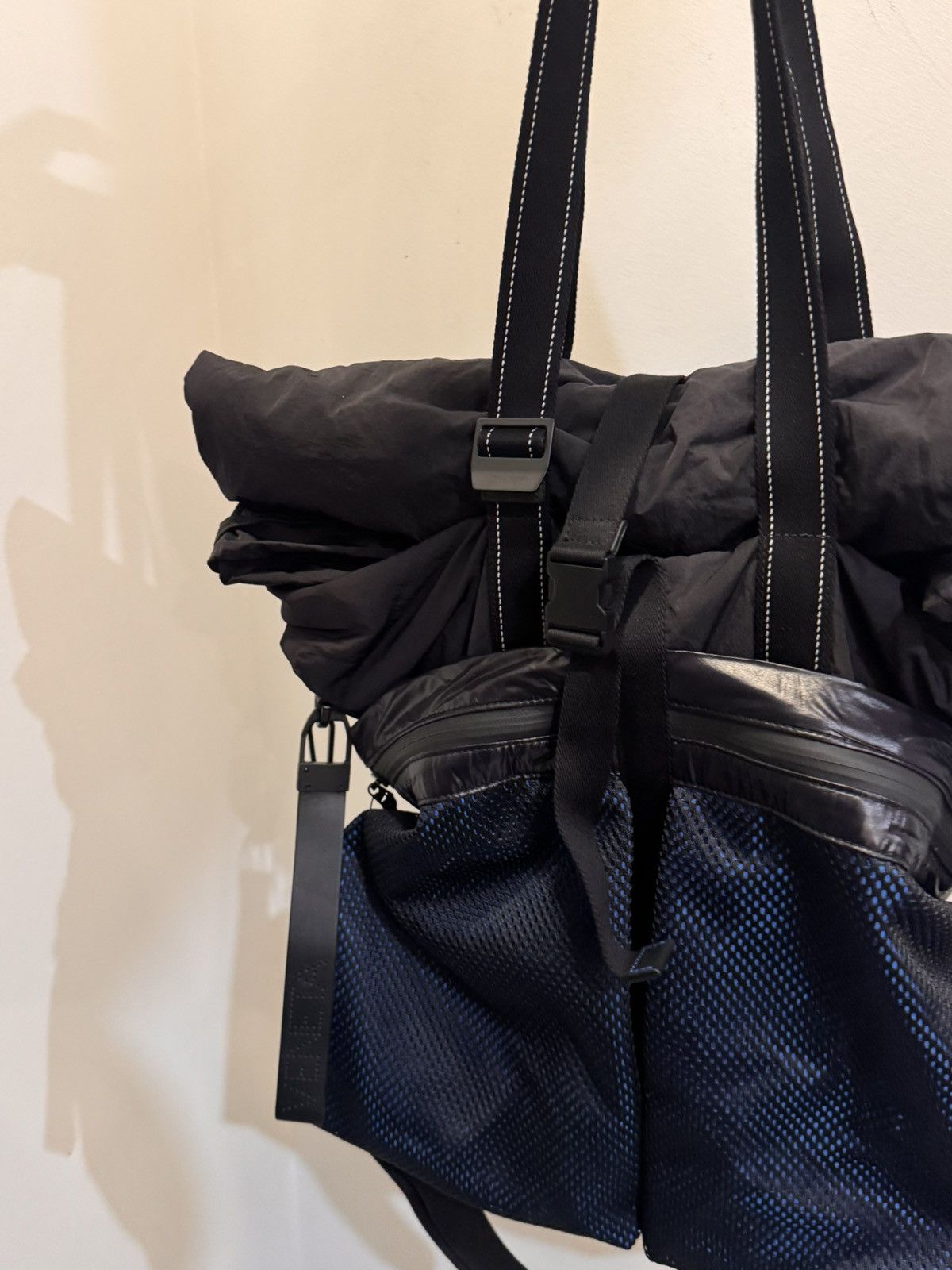 Bottega Veneta Bottega Veneta Rare Utility Tech Tote Bag Black Nylon Italy Size ONE SIZE - 12 Thumbnail
