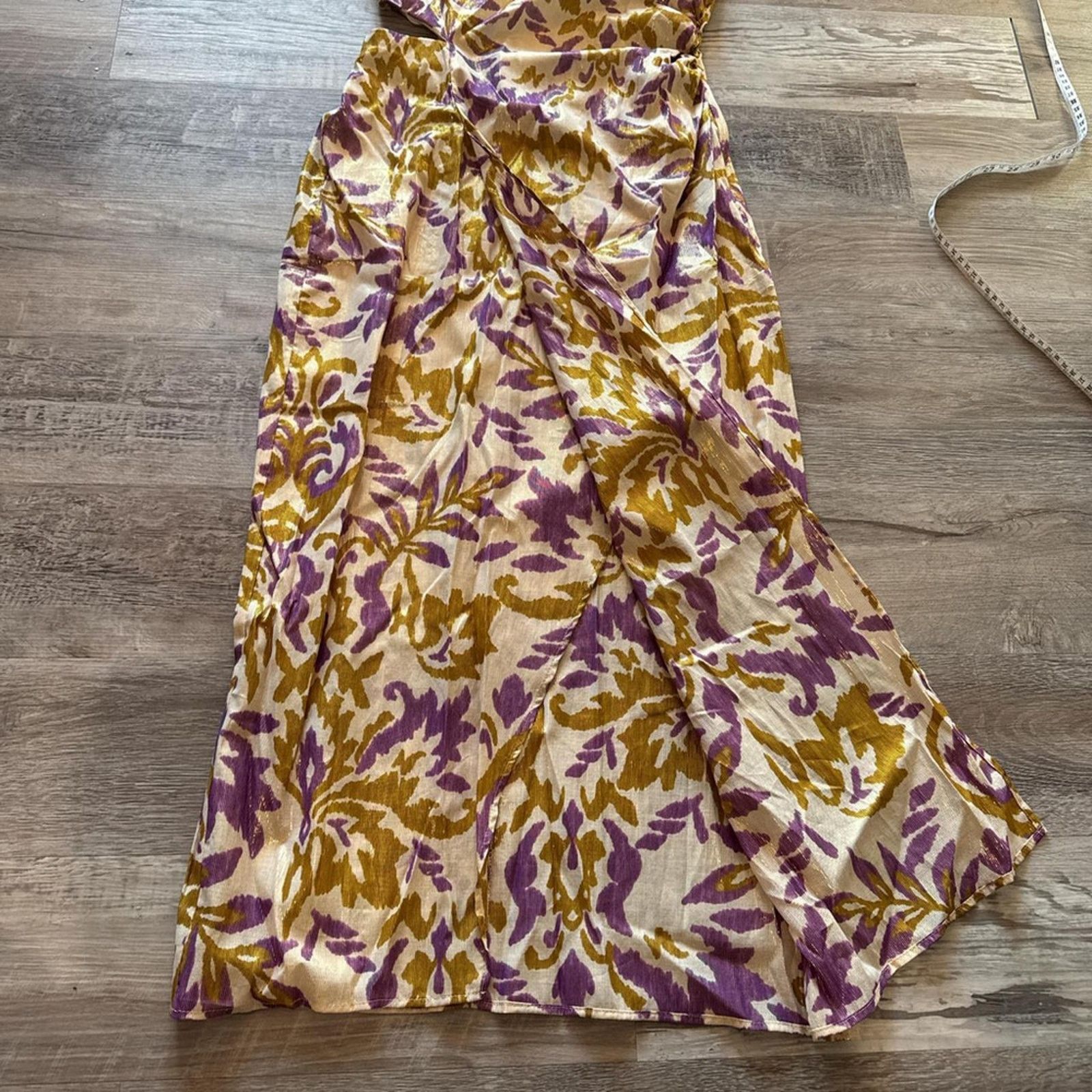 Zara ZARA FLORALS PRINT CUT OUT MIDI DRESS - SIZE M - BRAND NEW Size M / US 6-8 / IT 42-44 - 8 Thumbnail