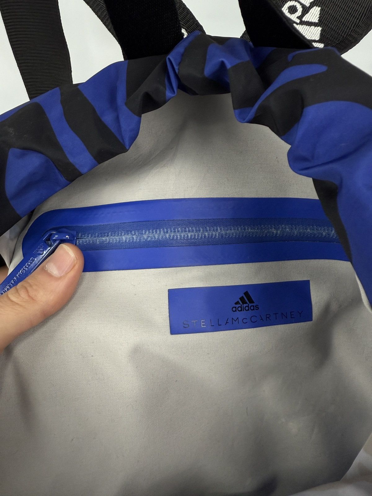 Adidas × Stella McCartney 🇺🇸 Y2K Adidas Stella McCartney Bagpack Rare Retro Hype Size ONE SIZE - 12 Thumbnail