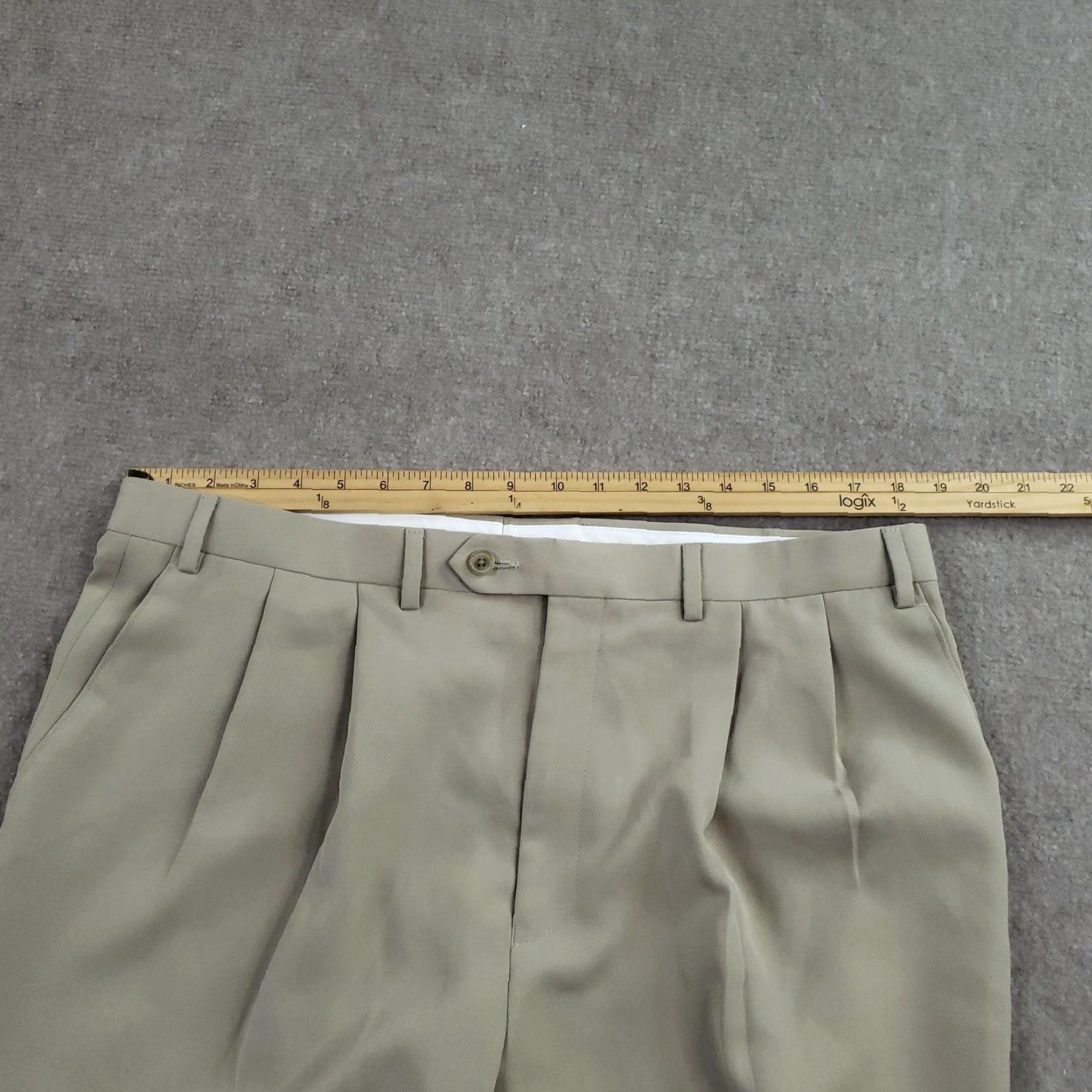 Ralph Lauren Lauren Ralph Lauren Pants Mens Dress Pants Pleated Front Beige Tan 36x33 Classic Fit ZIP Fly Pockets Button 100% Polyester Formal Workwear Mens Size US 36 / EU 52 - 6 Thumbnail