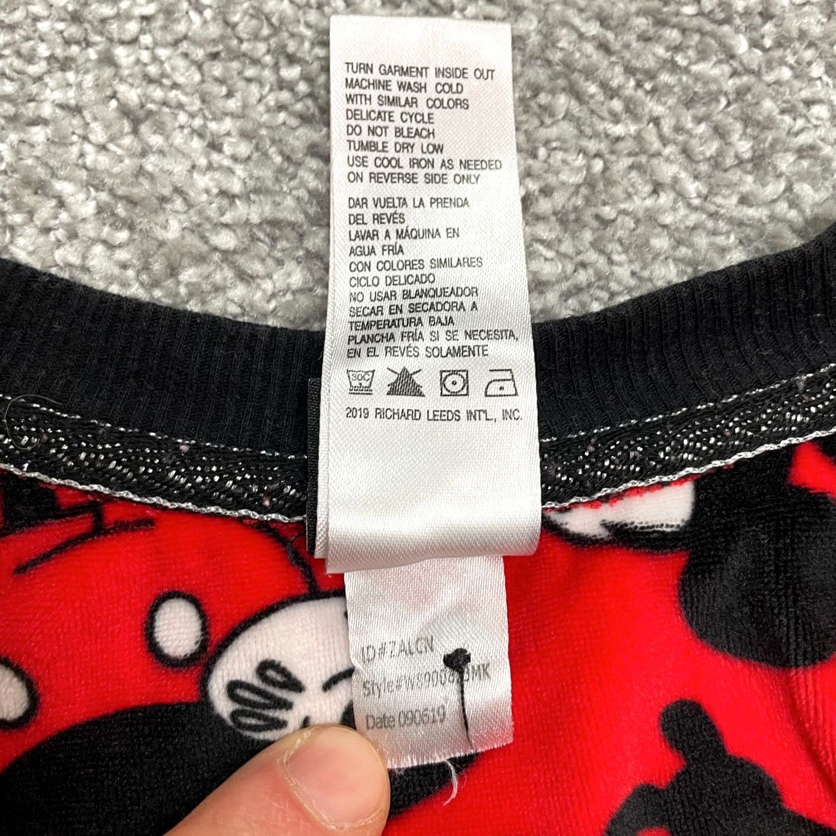 Disney Disney Mickey Mouse Sleepwear Shirt Women XL Red Henley Long Sleeve Pajama Top Size XL / US 12-14 / IT 48-50 - 7 Thumbnail