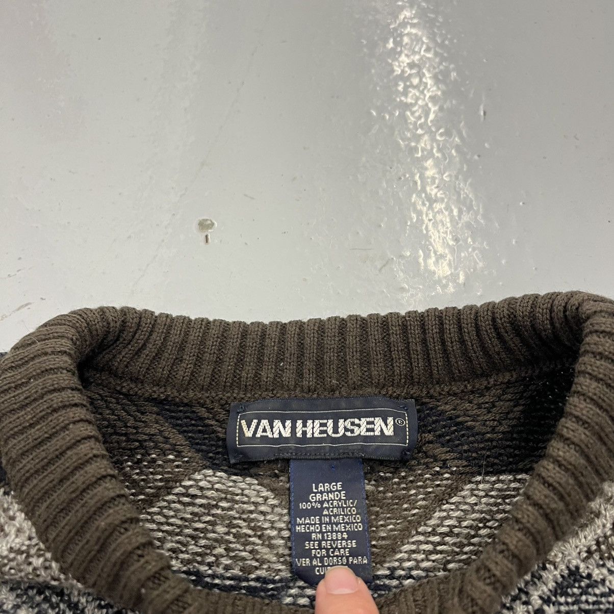 Van Heusen Vintage 90s Van Heusen Brown Geometric Pattern Sweater Size US L / EU 52-54 / 3 - 3 Thumbnail