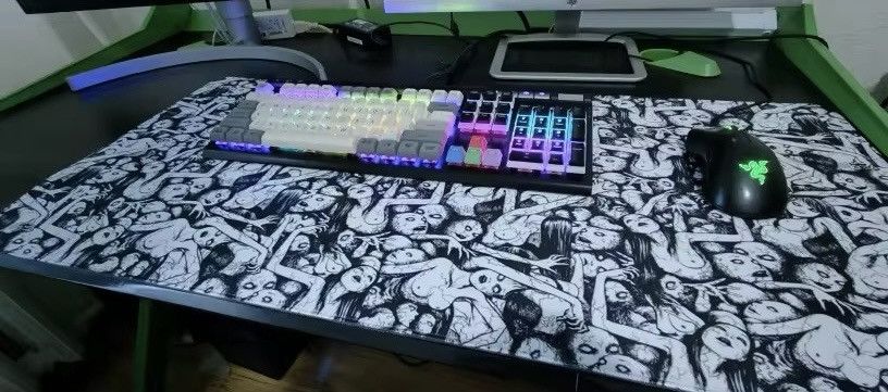 Anime × Japanese Brand × Vintage Anime Junji Ito Anti-slip MousePads Size ONE SIZE - 4 Thumbnail