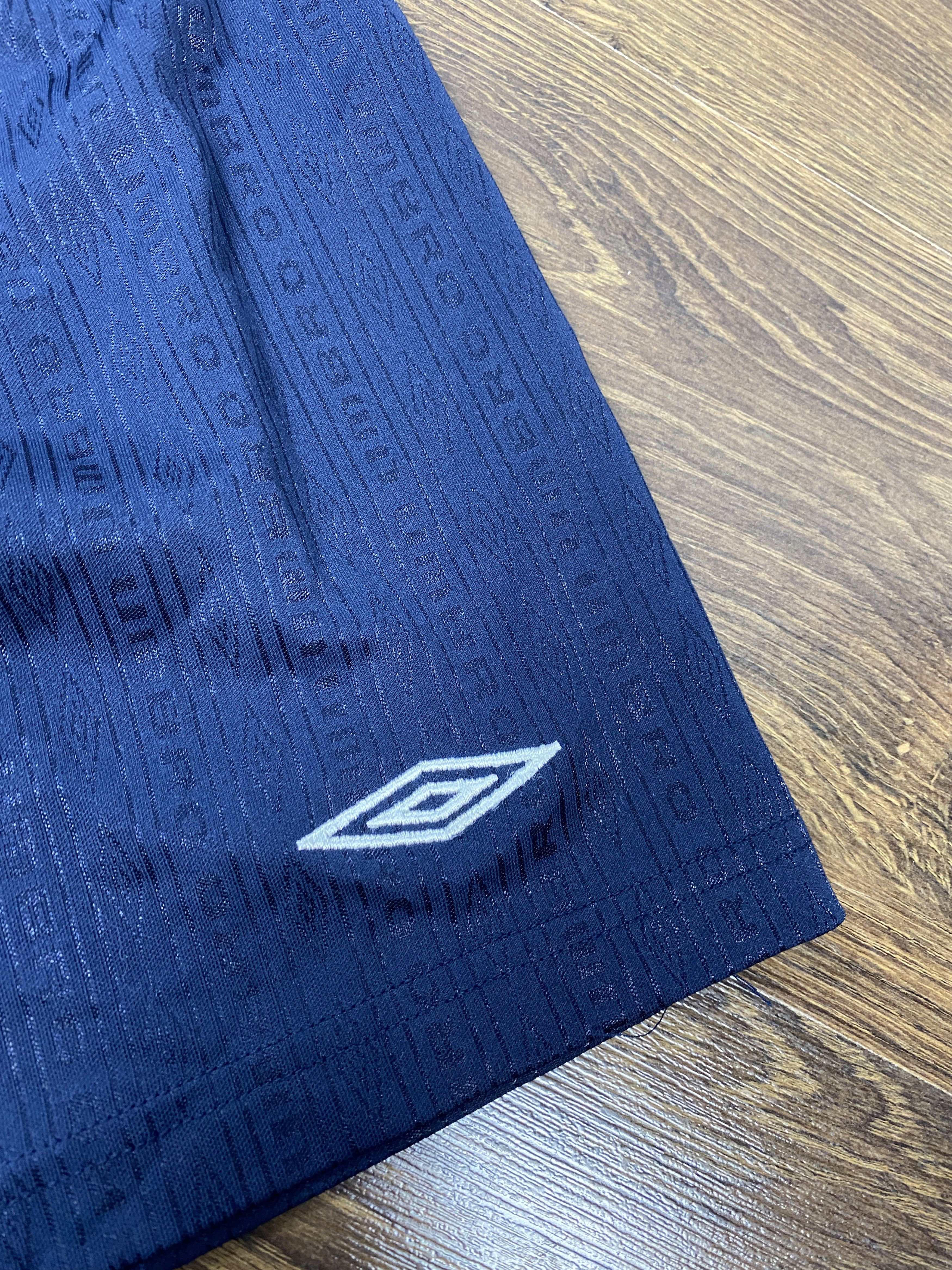 Umbro Umbro vintage monogram shorts y2k Size US 34 / EU 50 - 3 Thumbnail