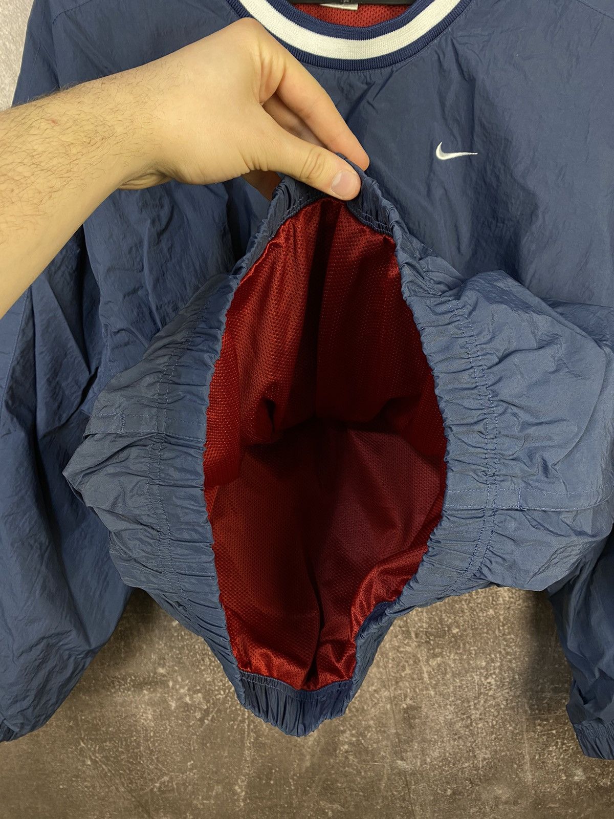 Nike × Vintage Vintage Nike Nylon Drill Blue Boxy Sweatshirt Size US S / EU 44-46 / 1 - 4 Thumbnail