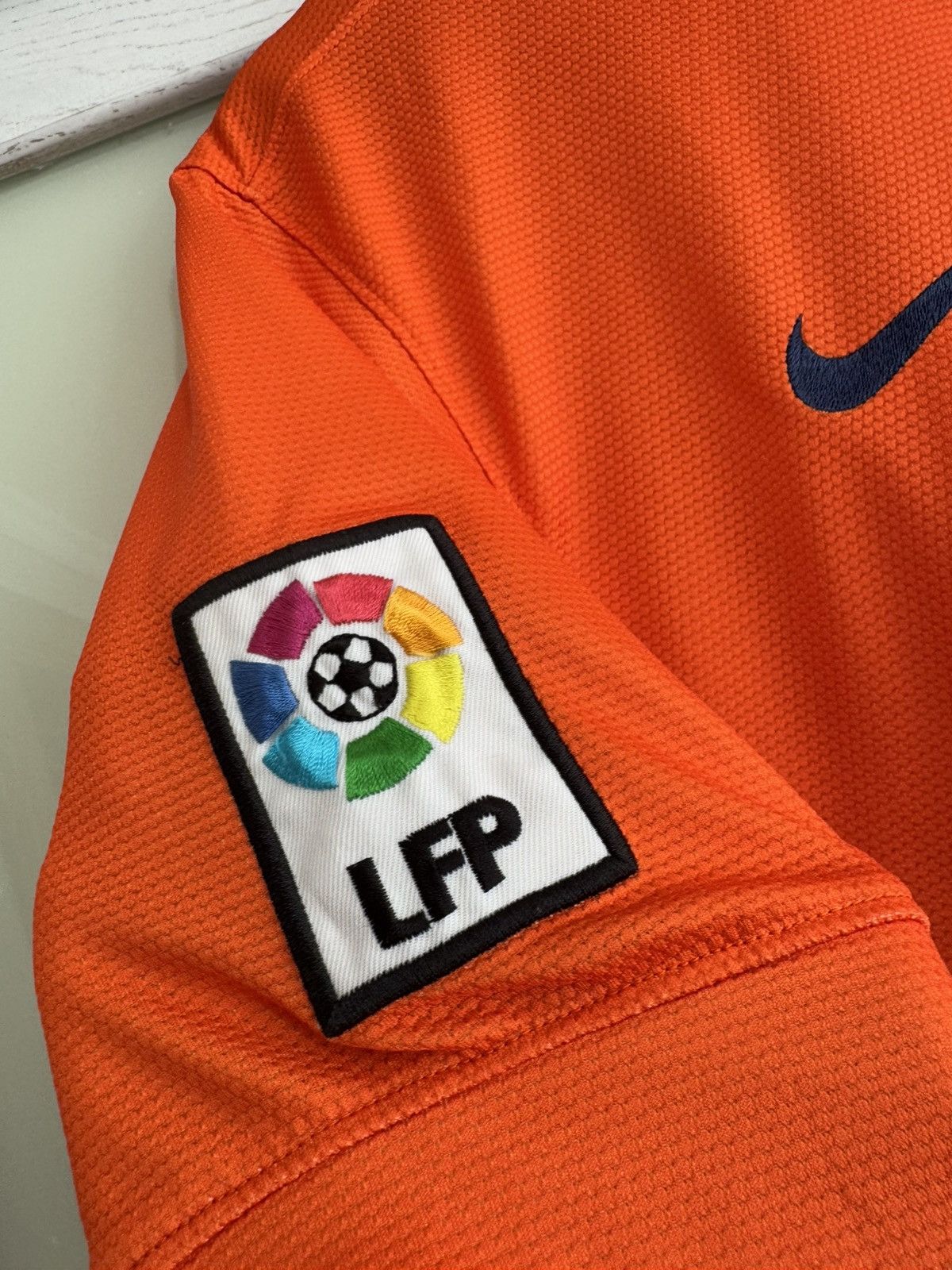 Nike Barcelona 2012-2013 Away Soccer Jersey Football Kit Shirt Size US L / EU 52-54 / 3 - 14 Thumbnail