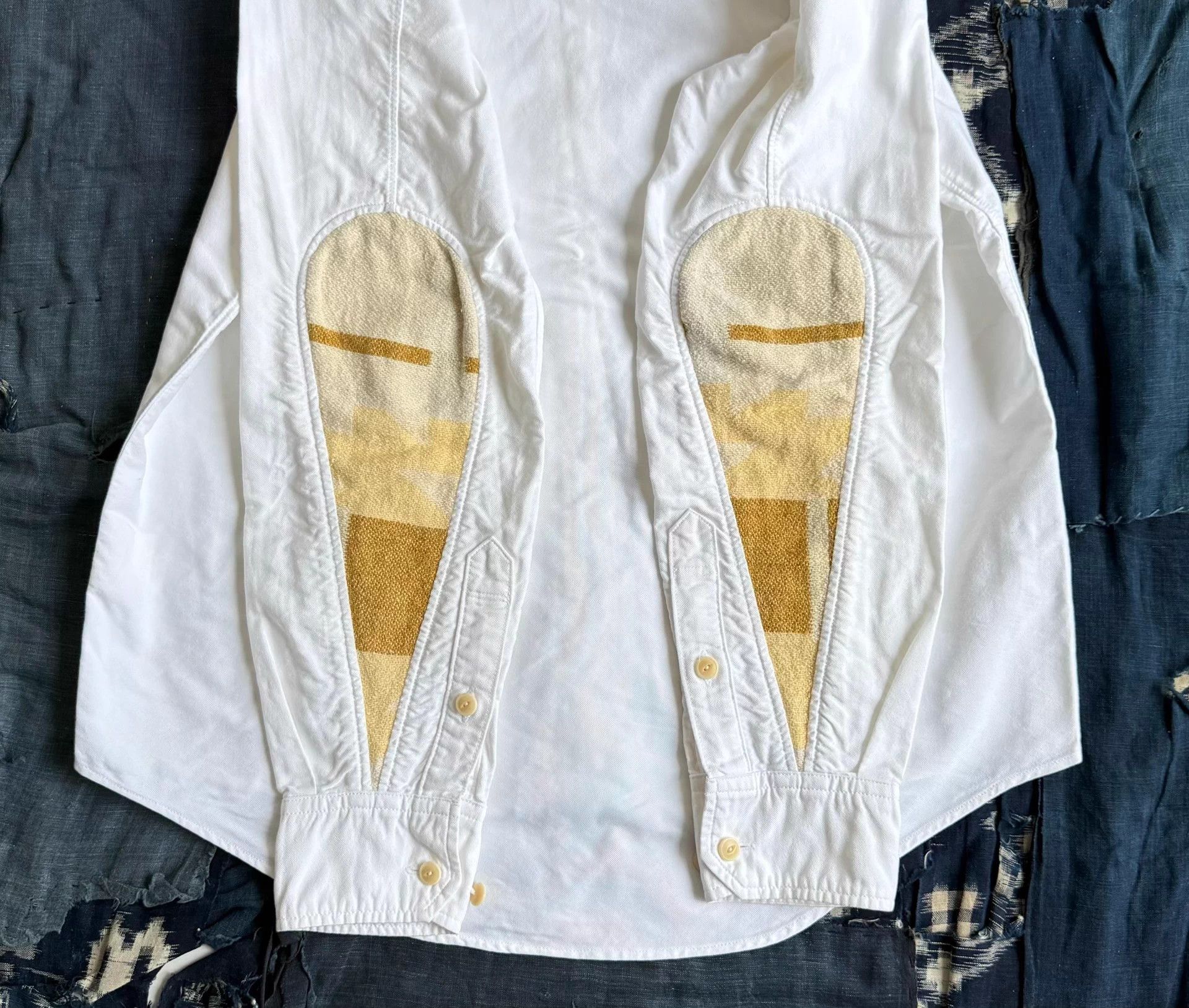 Visvim VISVIM 16AW ALBACORE NATIVE BLANKET L/S (GIZA OX) Orange Size US S / EU 44-46 / 1 - 7 Thumbnail
