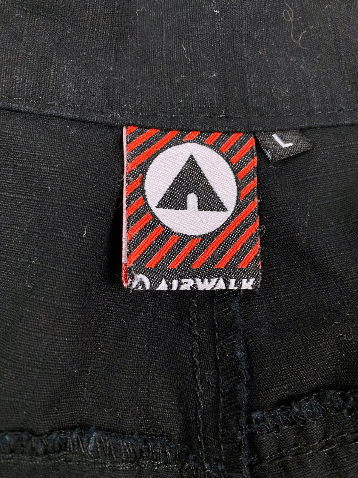 Airwalk 2000’s Vintage Airwalk Black Ripstop Baggy Cargo Pants Size US 35 - 7 Thumbnail