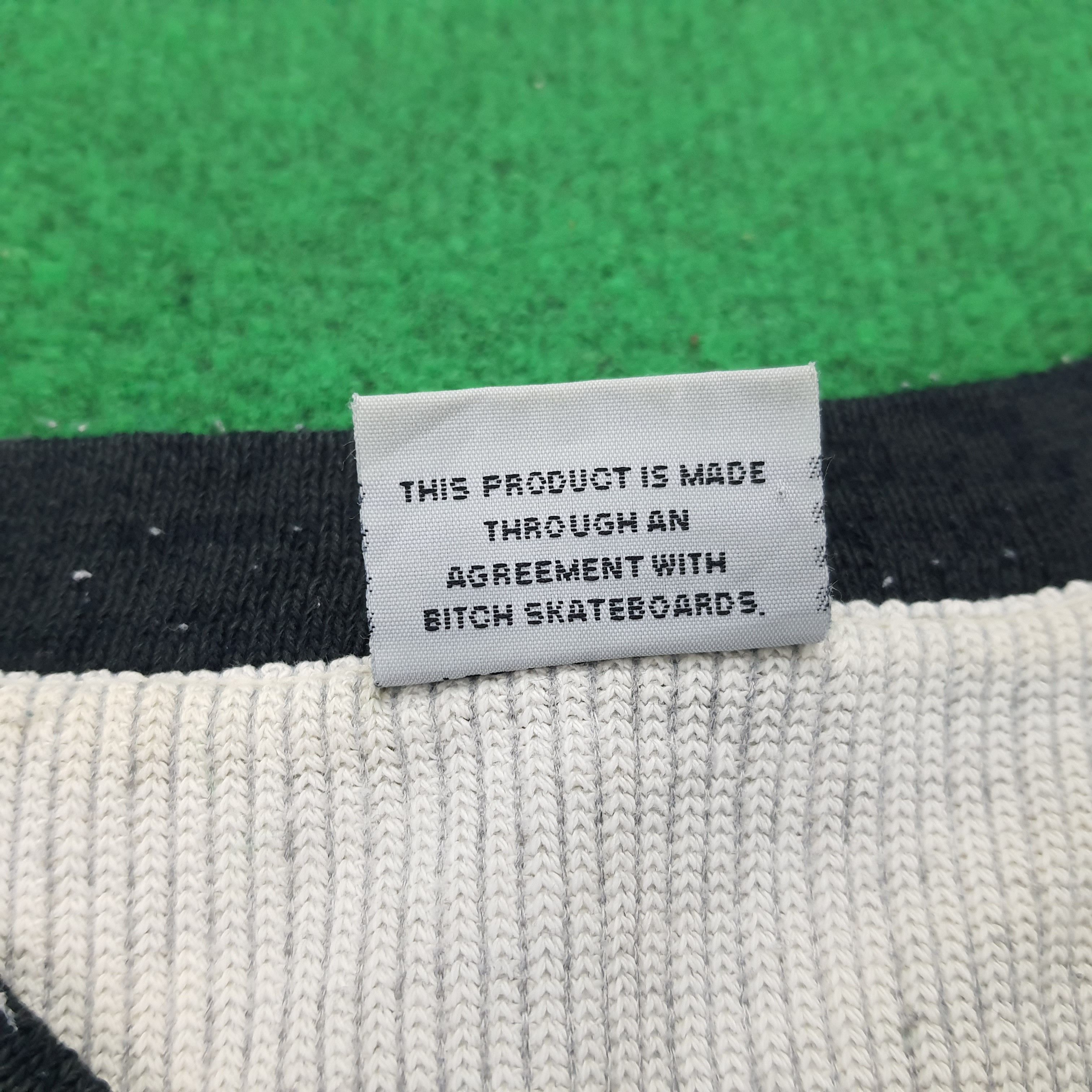 Other Vintage Bitch Skateboards Corduroy V Neck T-shirt Size US M / EU 48-50 / 2 - 5 Thumbnail