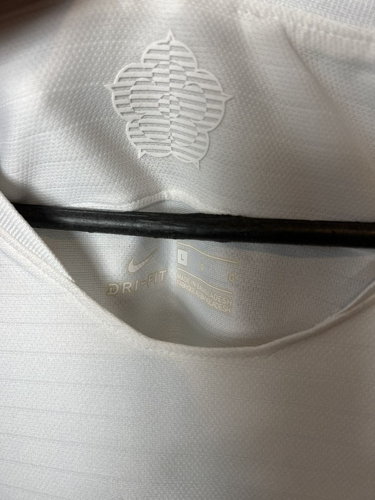 Nike Nike England 2018/2020 Soccer Jersey Size US L / EU 52-54 / 3 - 2 Thumbnail