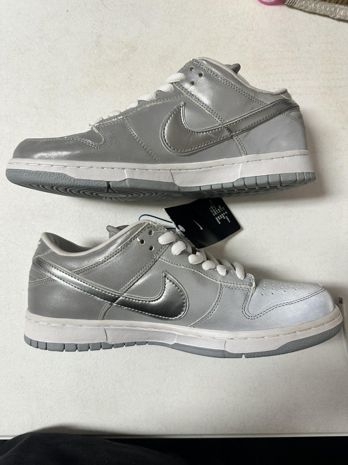 Nike sb medicom toy exclusive