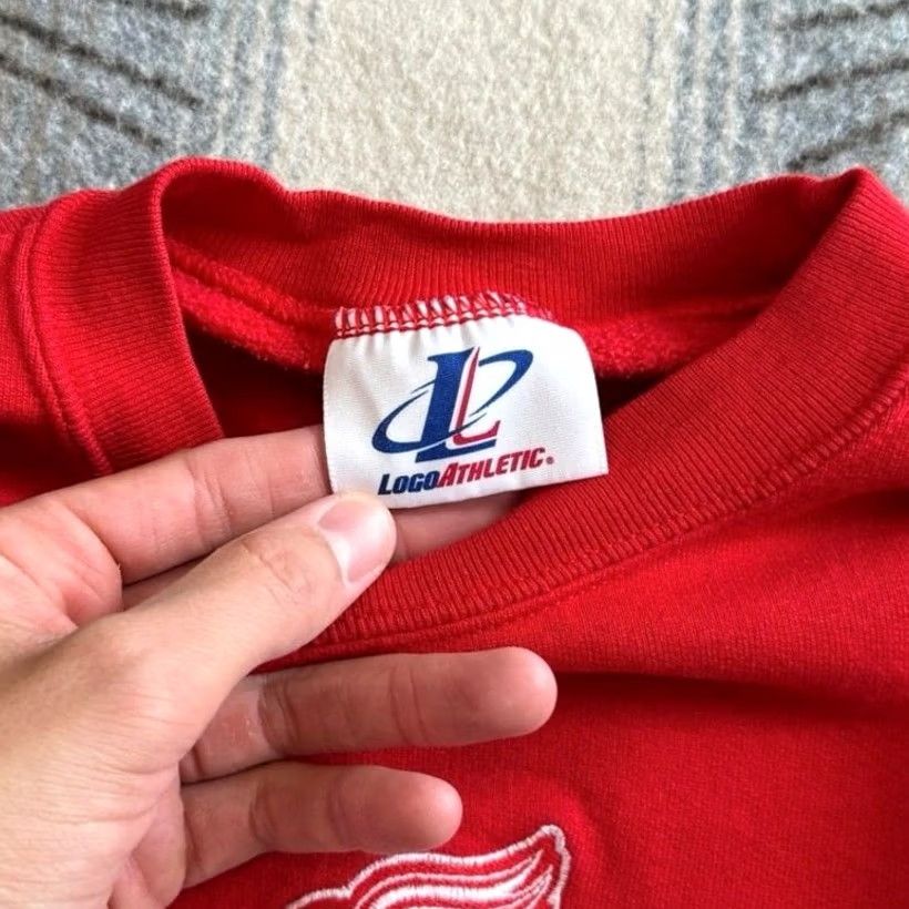 Logo Athletic VINTAGE Logo Athletic Detroit Red Wings Hockey Sweatshirt Large Mens 90s Size US L / EU 52-54 / 3 - 3 Thumbnail
