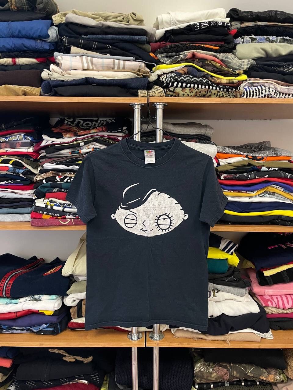 Other Vintage 00s Stewie Family Guy Clockwork T Shirt Size US S / EU 44-46 / 1 - 1 Thumbnail