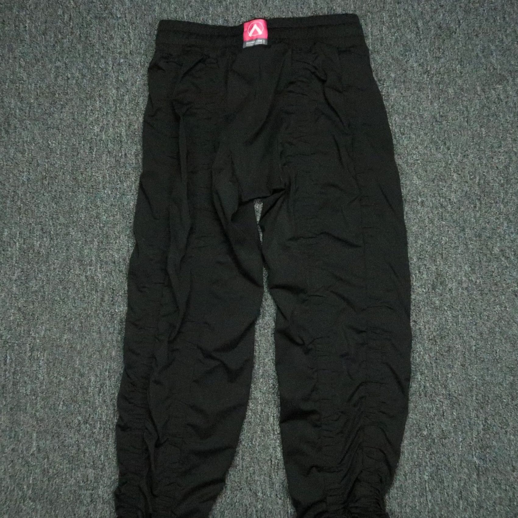 Vintage VINTAGE Agogie Pants Womens 2XL Black Athletic Track Pants Womens Size 2XL Black Elastic Waist Stretch Size 40" / US 18 - 5 Thumbnail