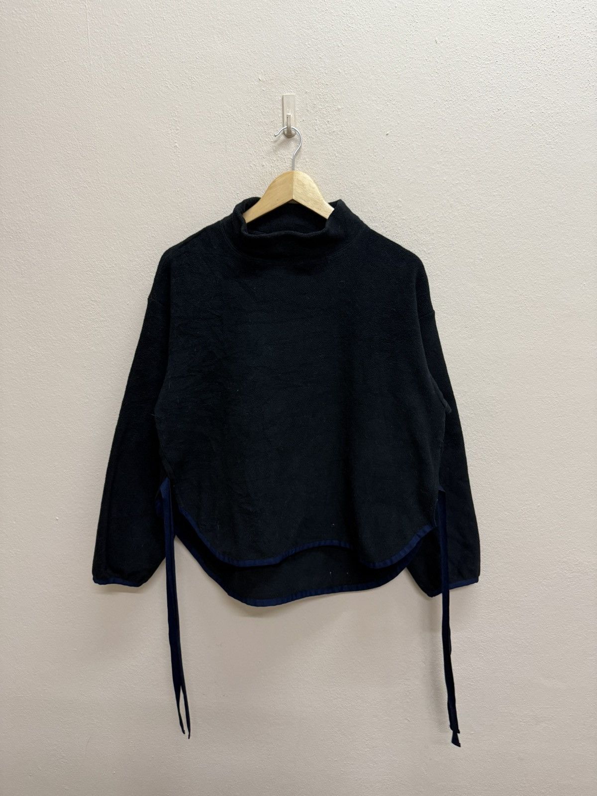 Uniqlo × White Mountaineering Uniqlo White Mountaineerin Pullover Fleece Sweatshirt Size US M / EU 48-50 / 2 - 13 Thumbnail