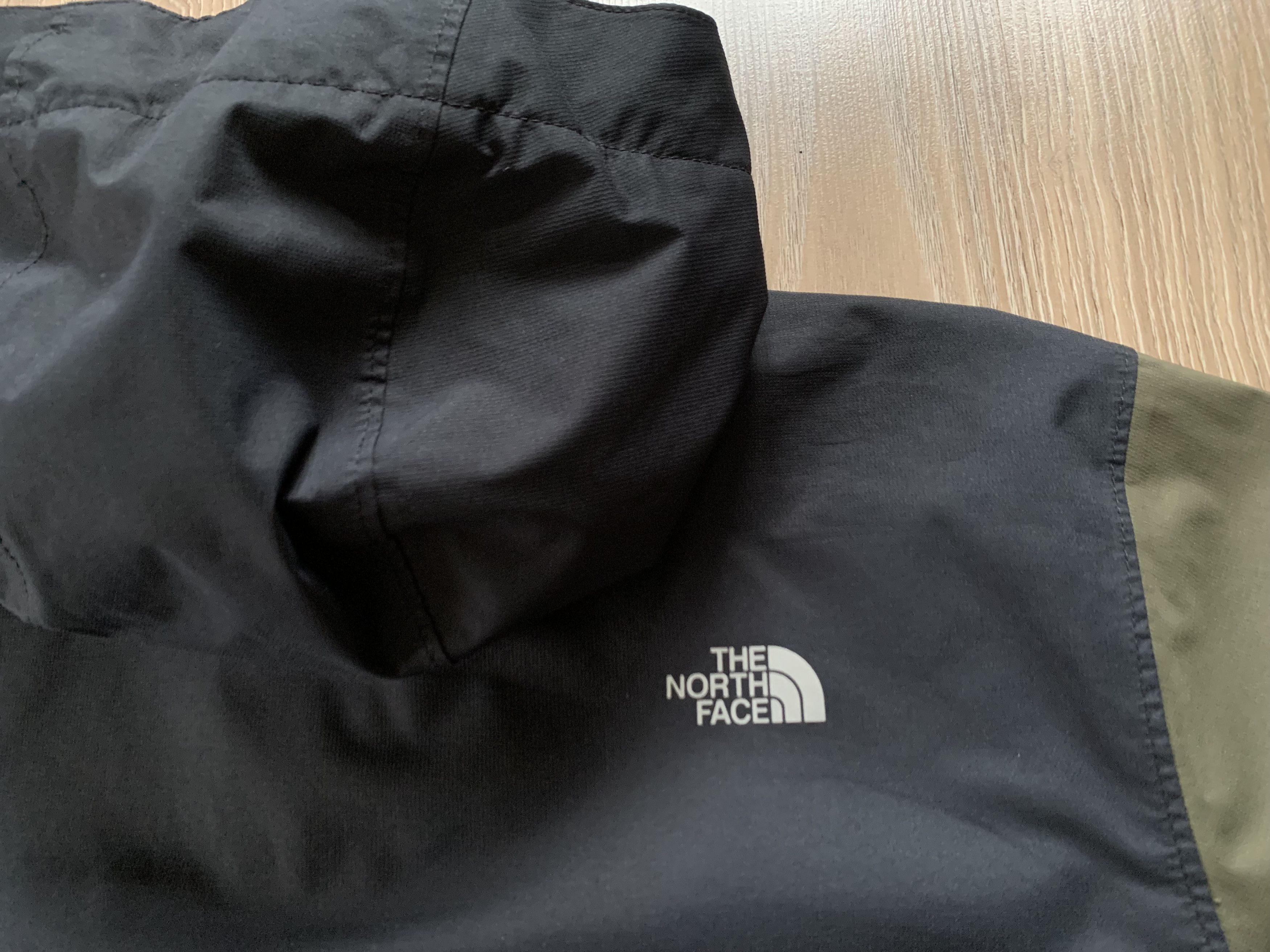 The North Face × Vintage The North Face Youth Boys Waterproof Jacket Size US XXS / EU 40 - 6 Thumbnail