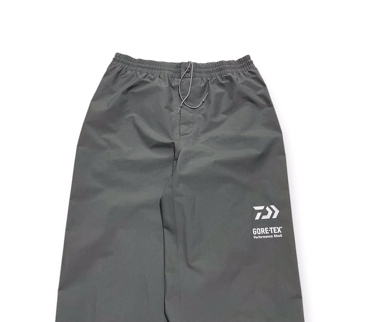 DAIWA PIER39 Versatile GORE-TEX rain pants Size US 33 - 4 Thumbnail