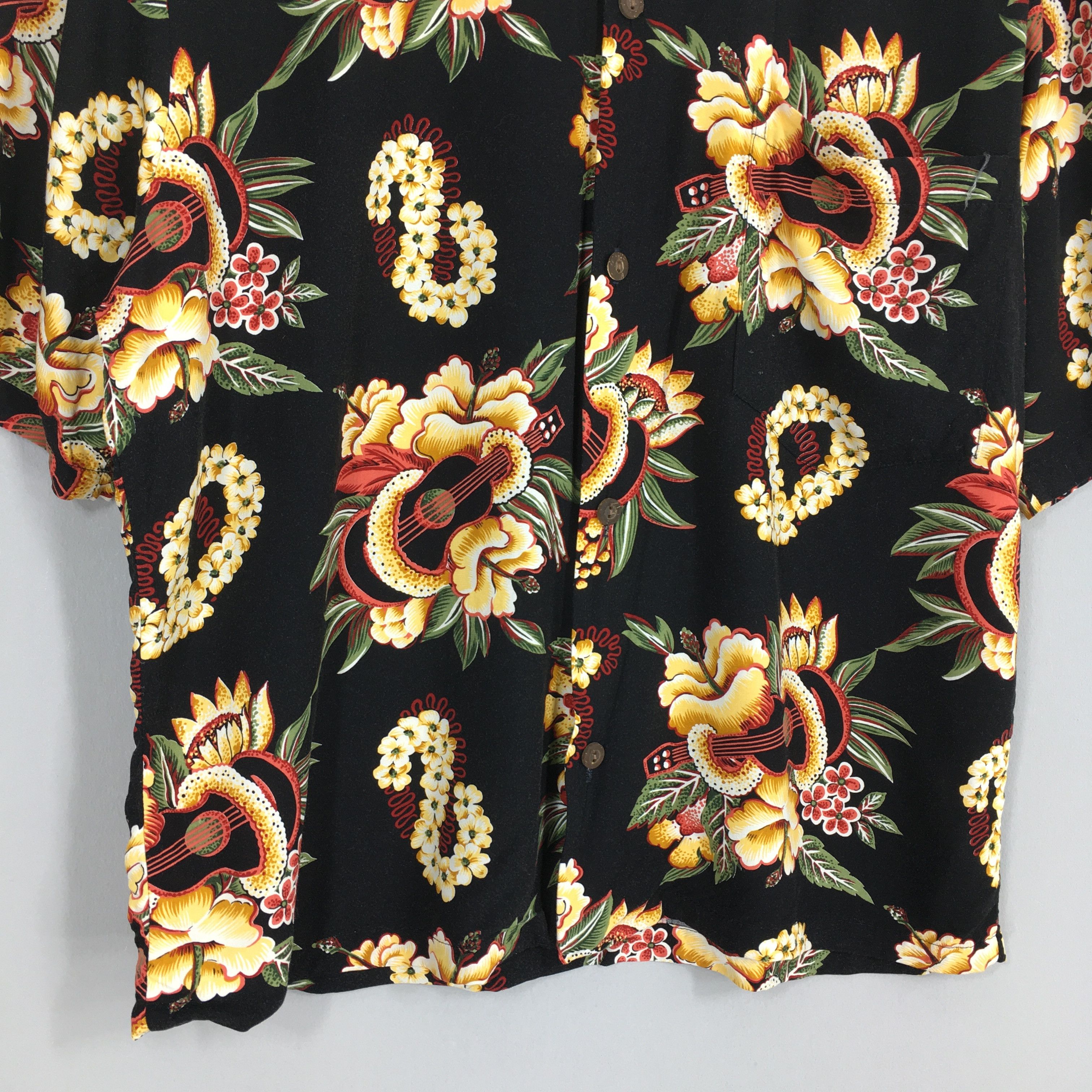 Life's a Beach Vintage Aloha Floral Tropical Pineapples Hawaii Shirt Small Size US S / EU 44-46 / 1 - 4 Thumbnail