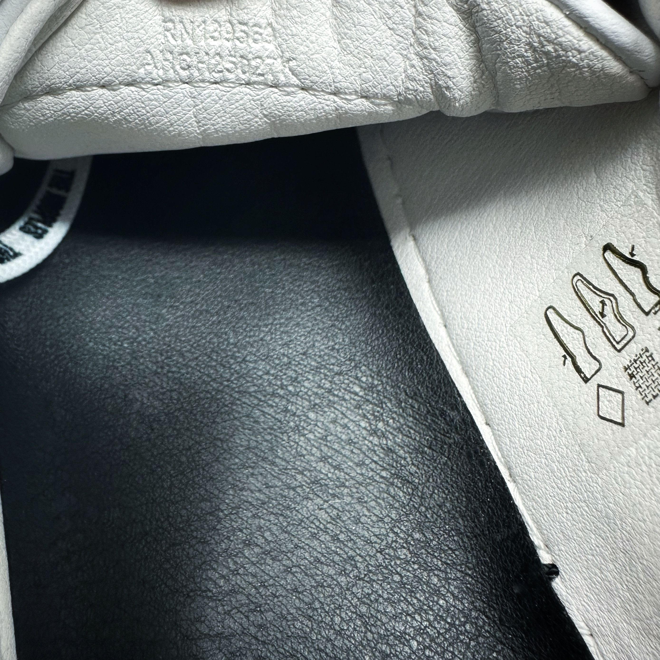 The Kooples The Kooples White Leather Lace-Up Sneakers w Contrast Stitch Size US 9 / EU 42 - 10 Thumbnail