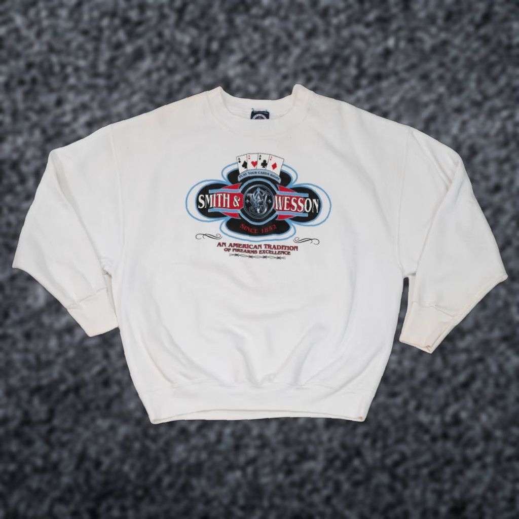Vintage VINTAGE Smith & Wesson Crewneck Sweatshirt 2XL White 90s Gun Promo Graphic Print Pullover Mens Size US XXL / EU 58 / 5 - 1 Thumbnail