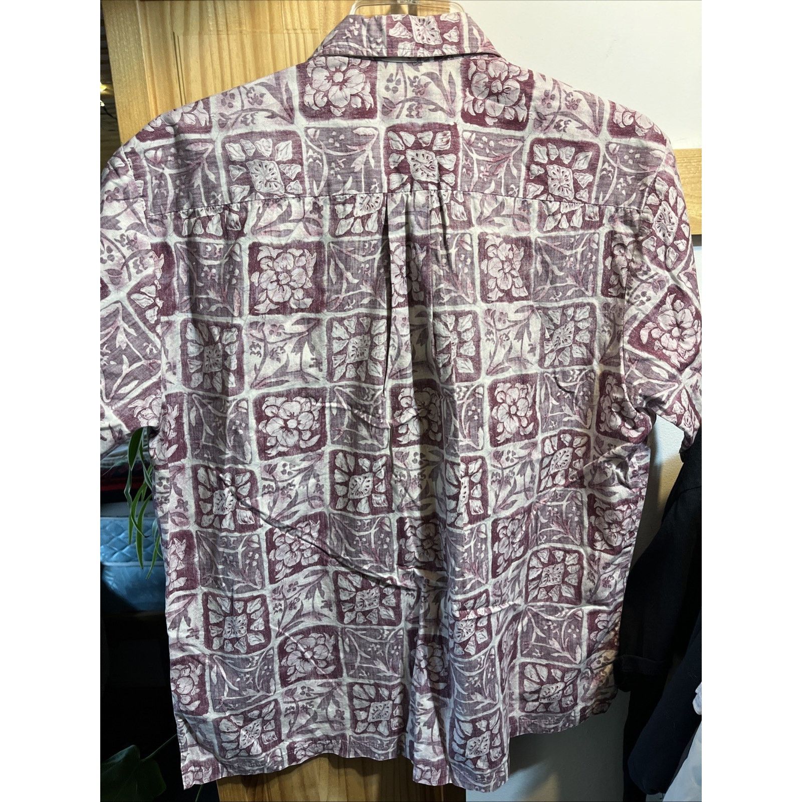 Tori Richard Tori Richard Vintage Mens L Red Floral Cotton Hawaiian Shirt Size US L / EU 52-54 / 3 - 7 Thumbnail