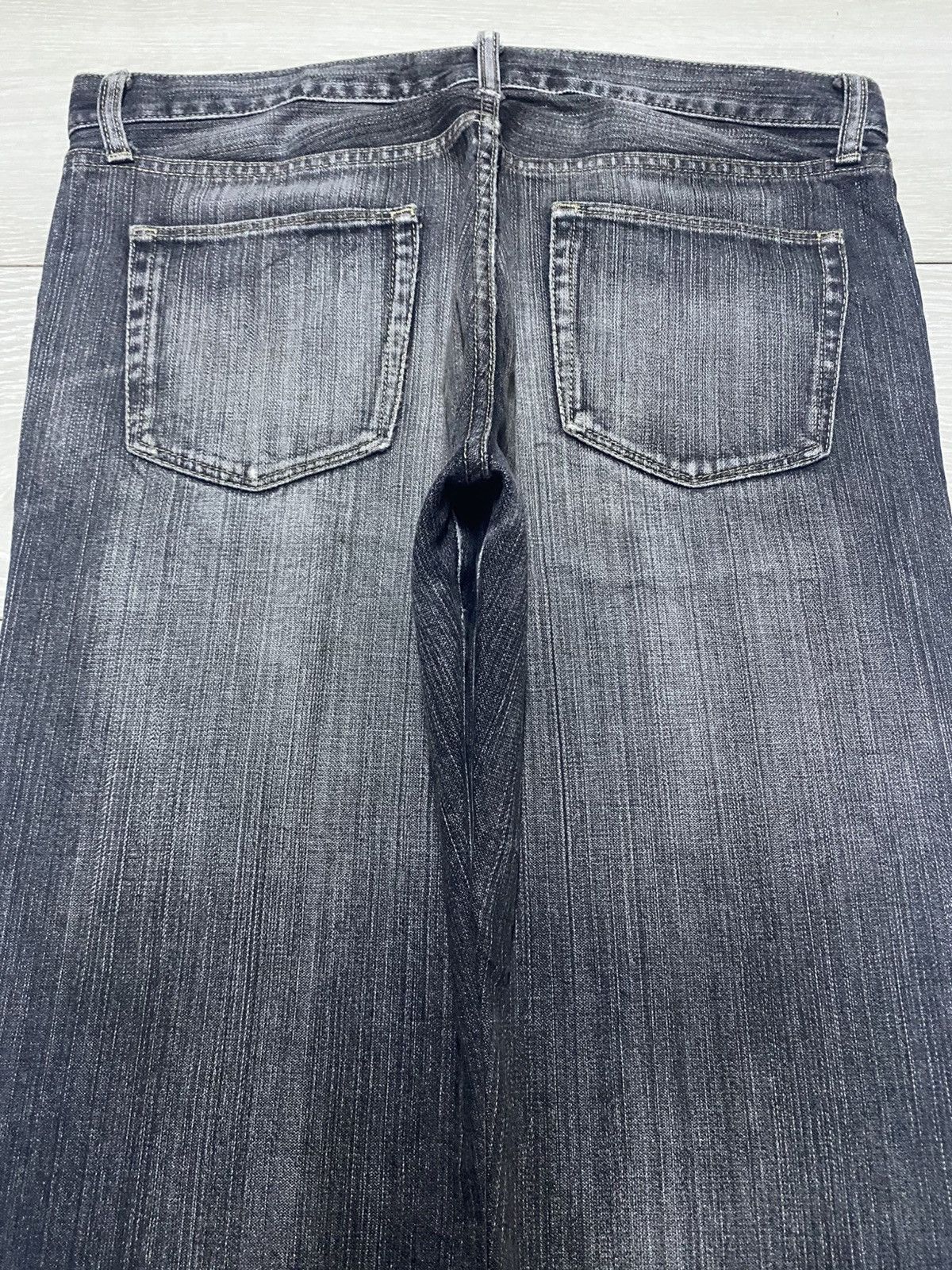 Undercover × Uniqlo Vintage Uniqlo Broken Denim Fade Grey Wash Distressed Jeans Size US 34 / EU 50 - 4 Thumbnail