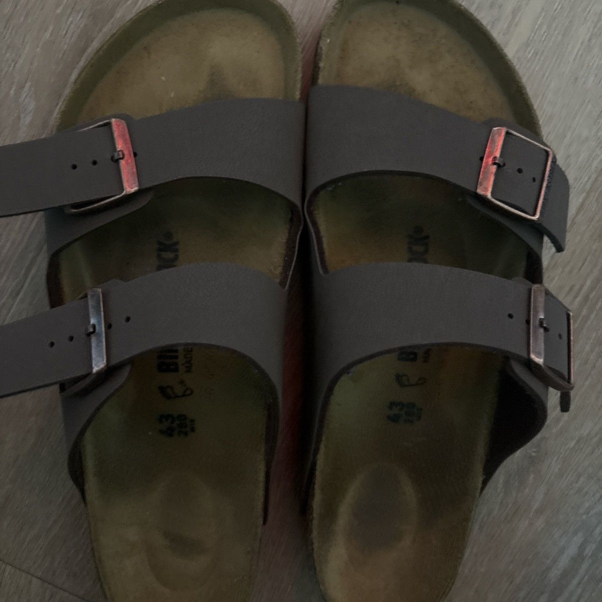 Birkenstock Arizona brown birkenstocks Size US 10 / EU 43 - 3 Thumbnail