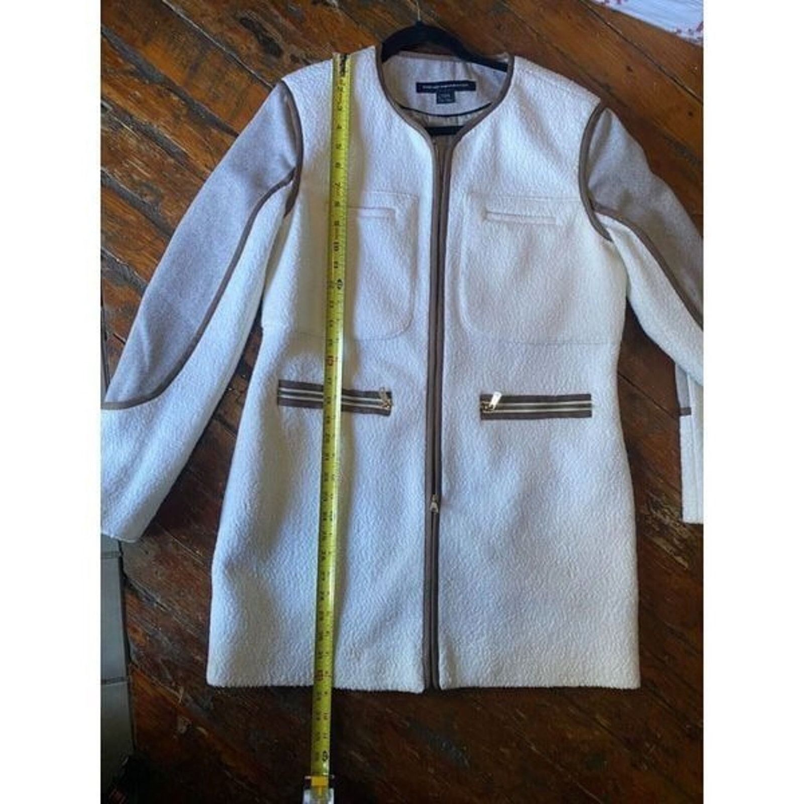 French Connection French Connection EUC Coat Ivory Gray Wool, Sz 10, MP $178 Size L / US 10 / IT 46 - 10 Thumbnail