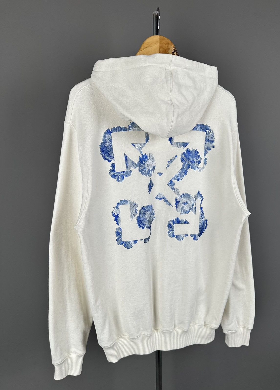 Off-White Off White - Floral Arrows Neutral Hoodie Embroidered Details Size US M / EU 48-50 / 2 - 7 Thumbnail
