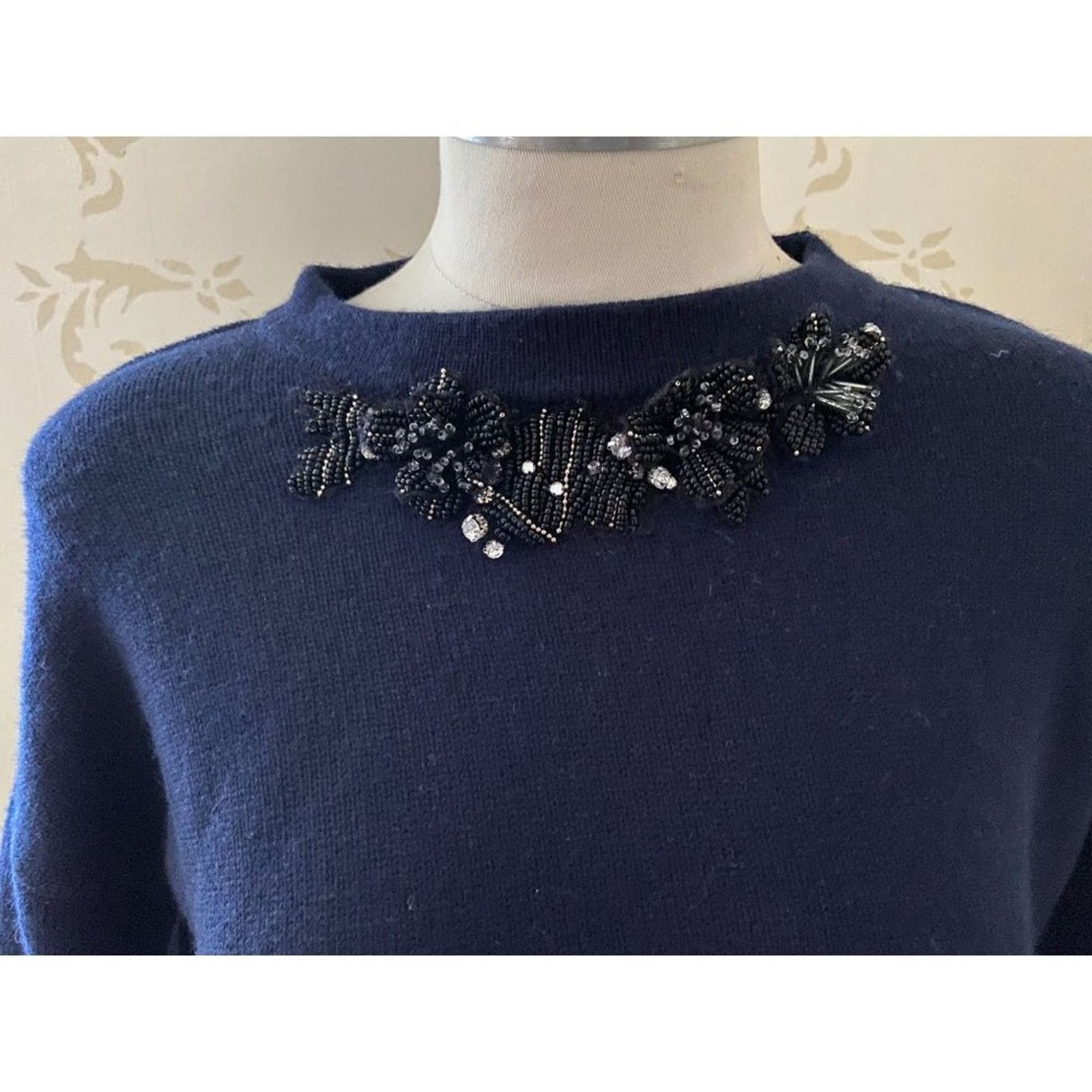Tara Jarmon Tara Jarmon Wool Blend Beaded Sweater Ladies Medium Size S / US 4 / IT 40 - 3 Thumbnail
