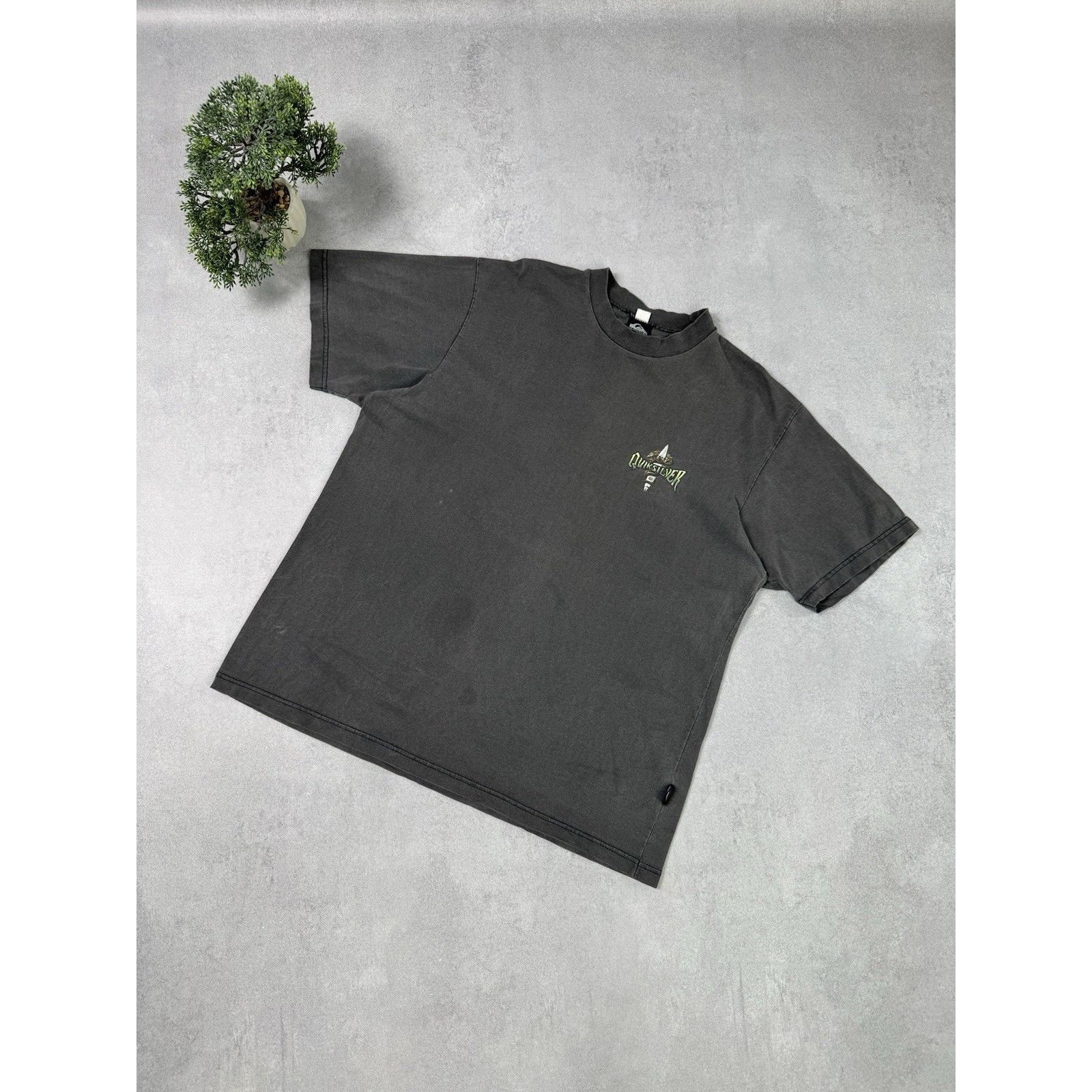 Quicksilver Vintage 90s Quicksilver Made In Australia Big Logo Surf Tee Size US M / EU 48-50 / 2 - 2 Thumbnail