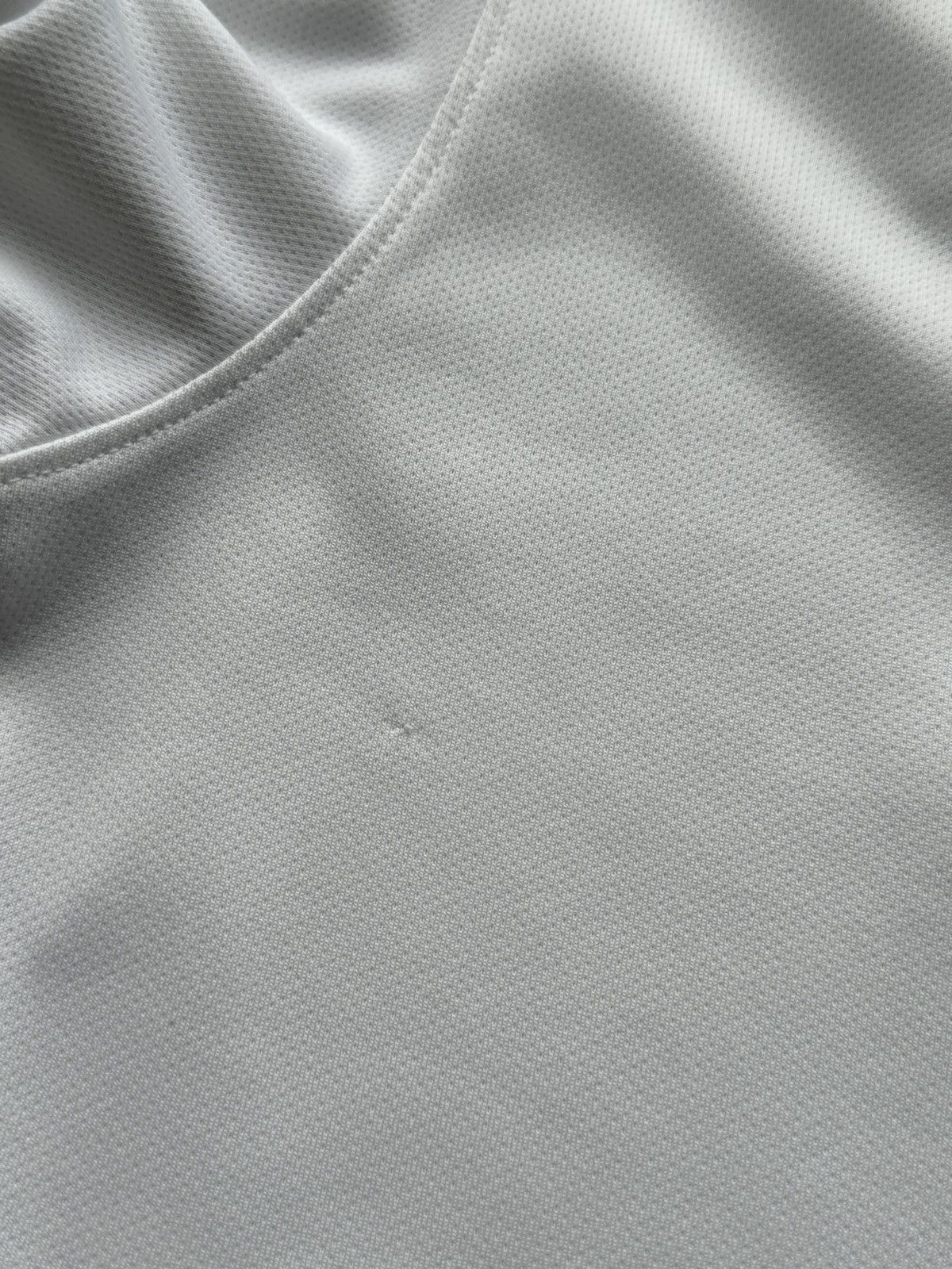 Nike Manchester United 14/15 Away Di Maria Football Jersey Size US S / EU 44-46 / 1 - 19 Thumbnail
