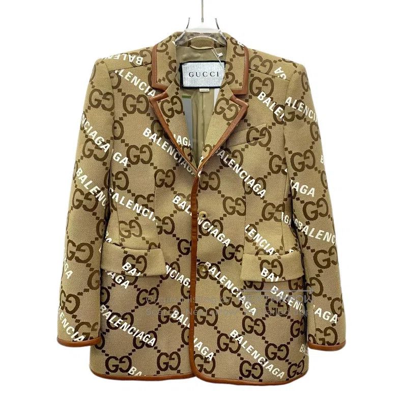 Gucci Gucci Co-branded The Hacker Project series brown logo full Size US M / EU 48-50 / 2 - 1 Thumbnail