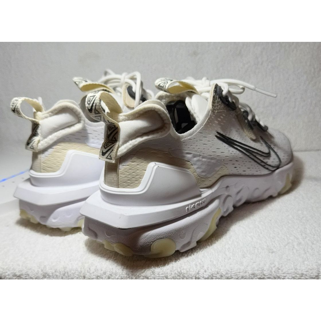 Nike Nike React Vision D/MS/X White Iridescent CW0730-100 - Sz 11 Size ONE SIZE - 3 Thumbnail