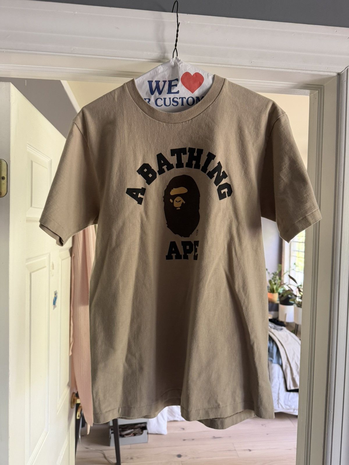 Bape Bape college tee tan Size US M / EU 48-50 / 2 - 1 Thumbnail
