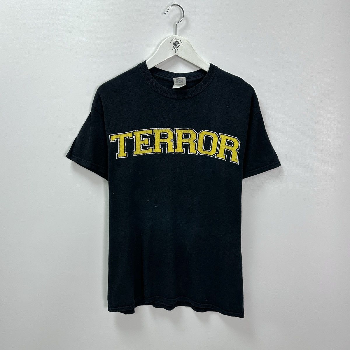 Vintage Vintage 00s Terror Live By The Code Distressed tee y2k rock Size US M / EU 48-50 / 2 - 1 Thumbnail