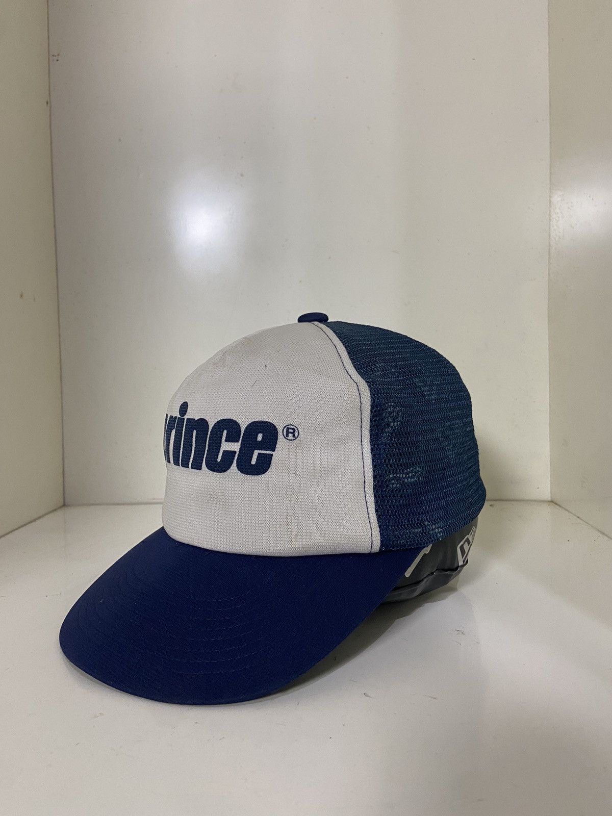 Prince × Vintage Vintage 90s prince tenis trucker hat Size ONE SIZE - 3 Thumbnail
