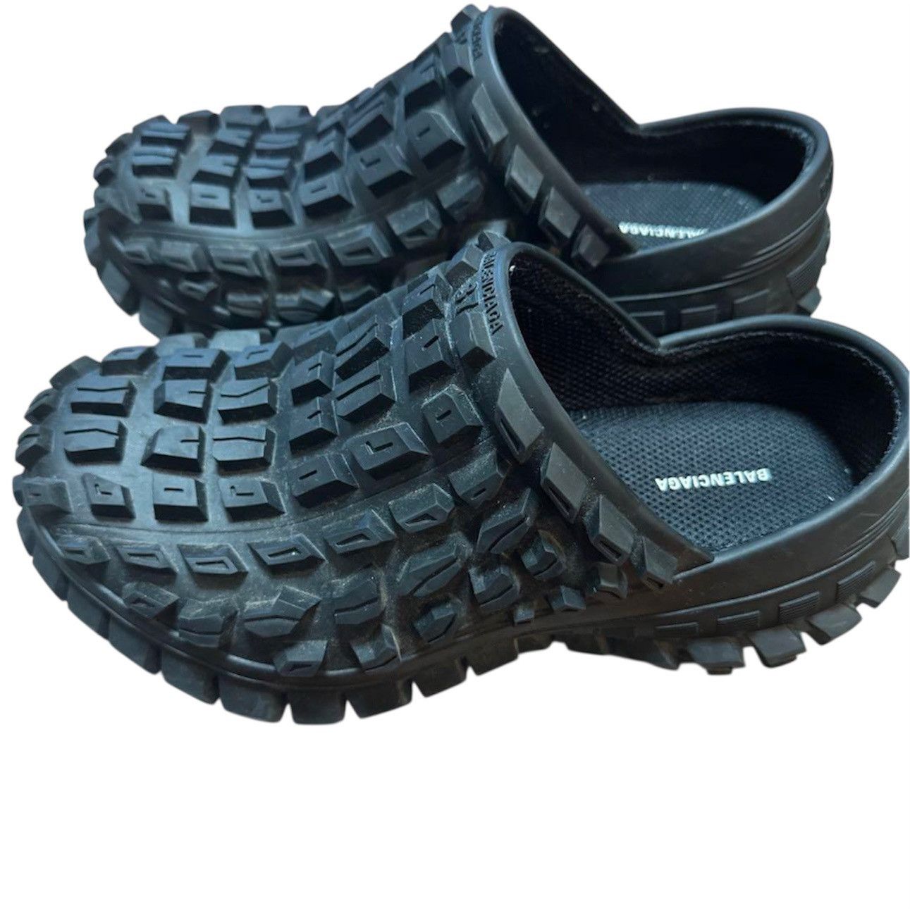 Balenciaga BALENCIAGA BOUNCER CROG DEFENDER Size US 7 / EU 40 - 2 Thumbnail