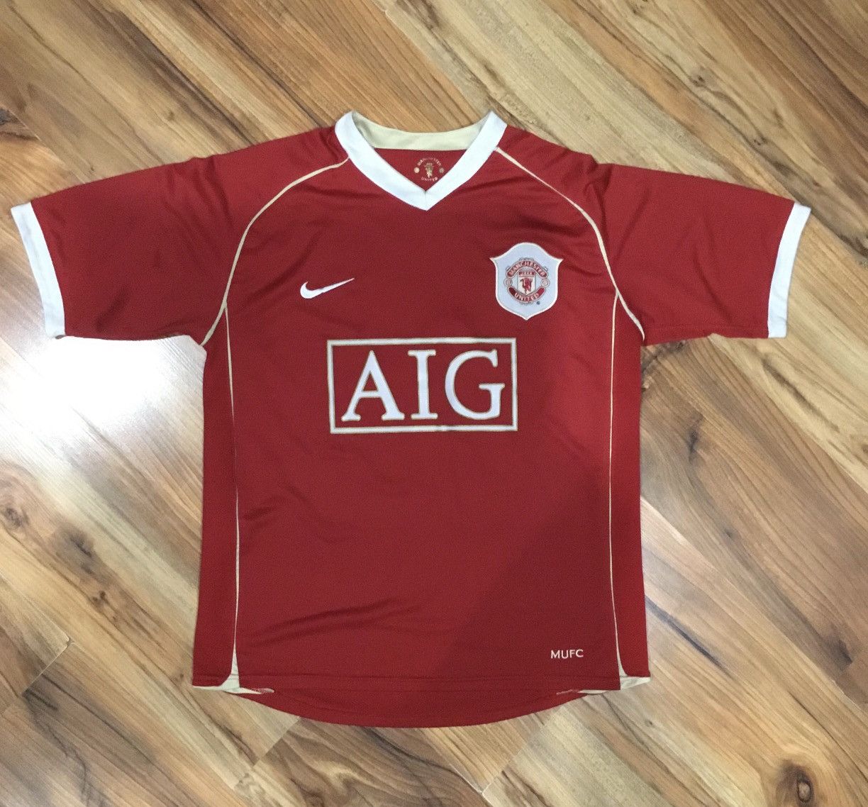 Nike MANCHESTER UNITED 2007/08Home Football Shirt Soccer Jersey Size US M / EU 48-50 / 2 - 1 Thumbnail