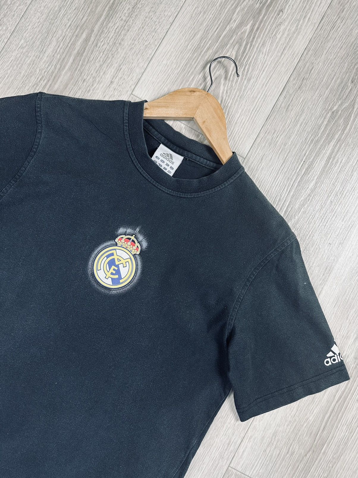 Adidas Adidas Real Madrid Jersey T-Shirt Player Raul #7 Size US S / EU 44-46 / 1 - 2 Thumbnail