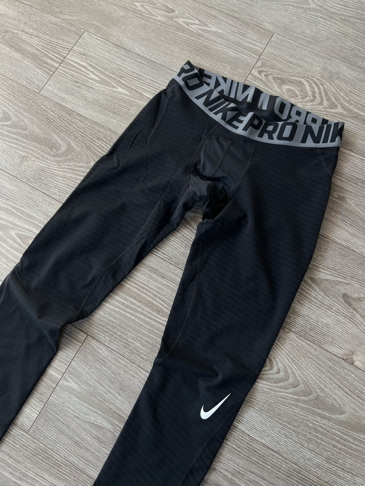 Nike ‼️Nike Pro Combat Dri-Fit Training Spandex Tights Pants‼️ Size US 34 / EU 50 - 8 Thumbnail