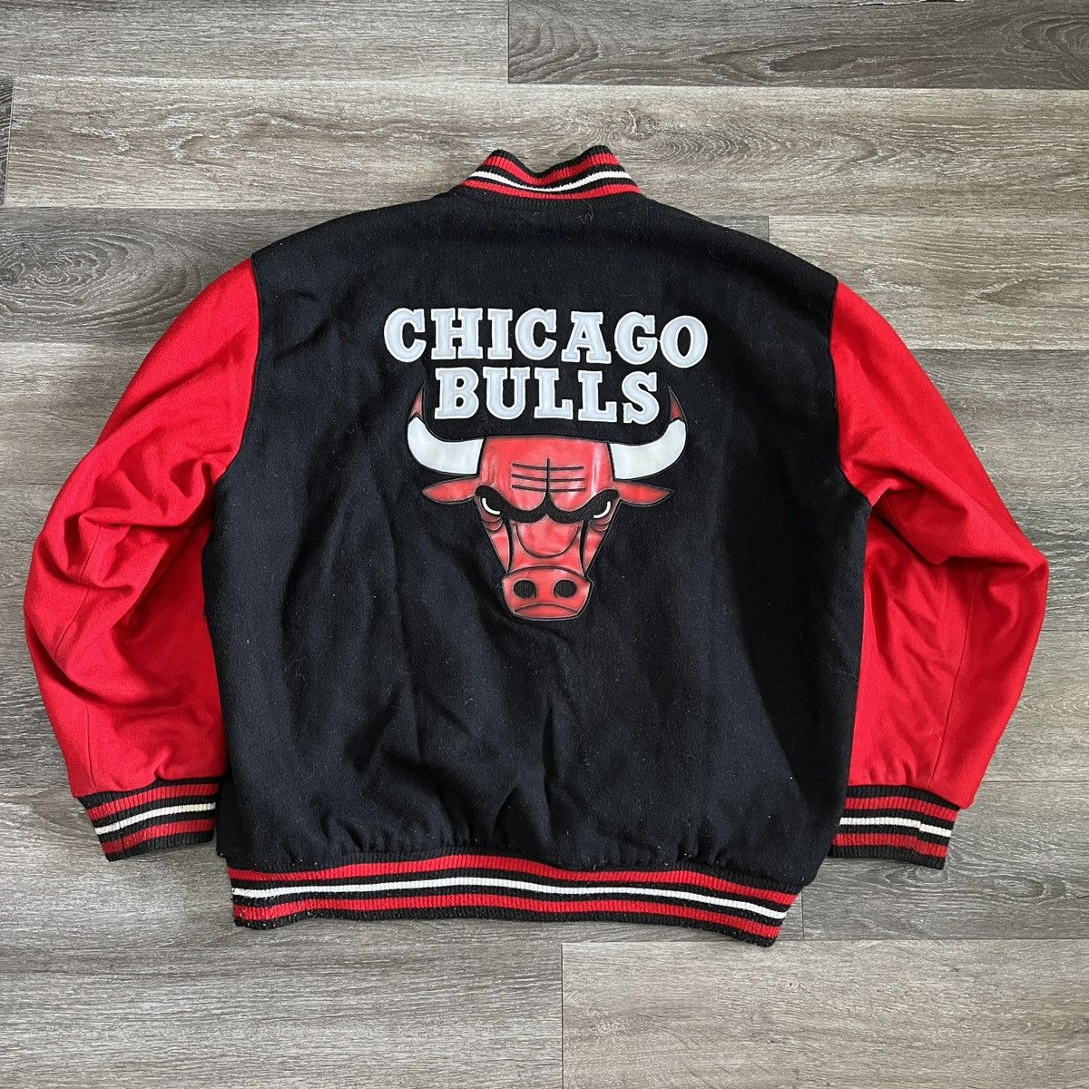 retro bulls